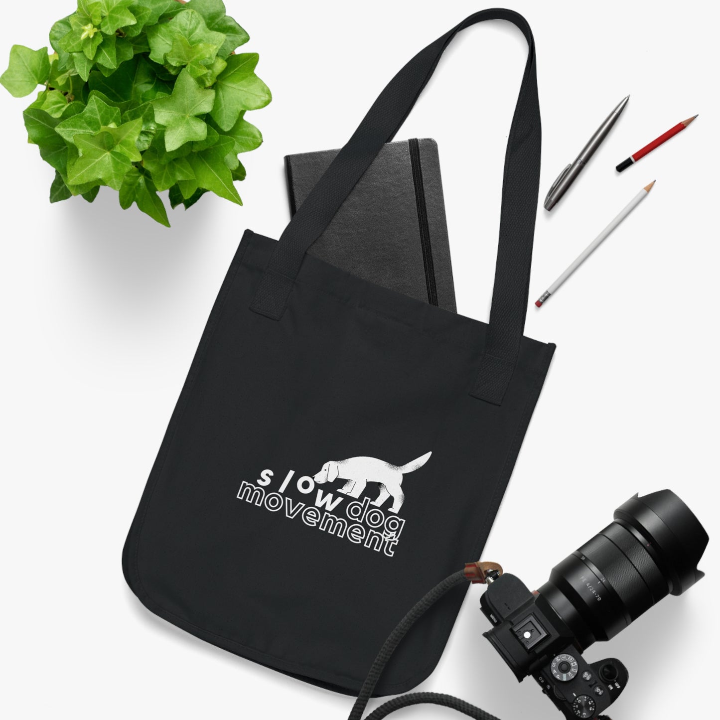 Classic Tote Bag with ">manifesto" Design
